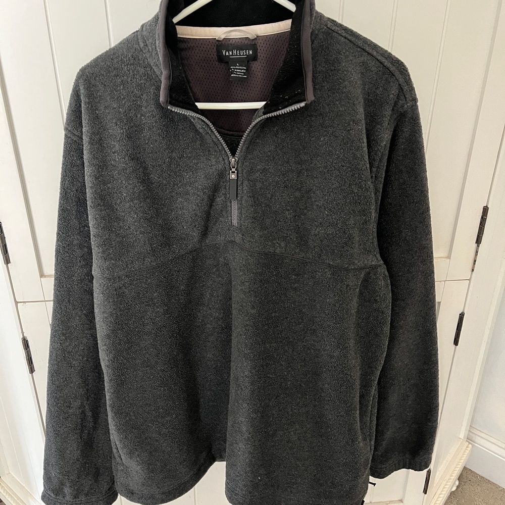 Van Heusen Men's Sweater